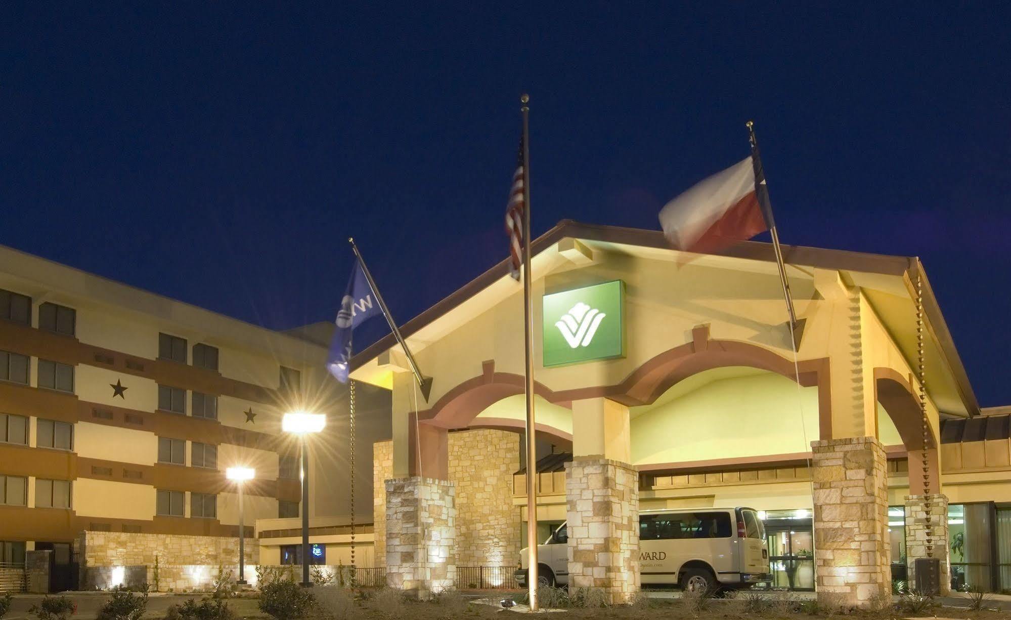 Wyndham Garden Hotel Austin Exterior foto